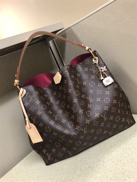 pm mm louis vuitton|lv graceful mm vs pm.